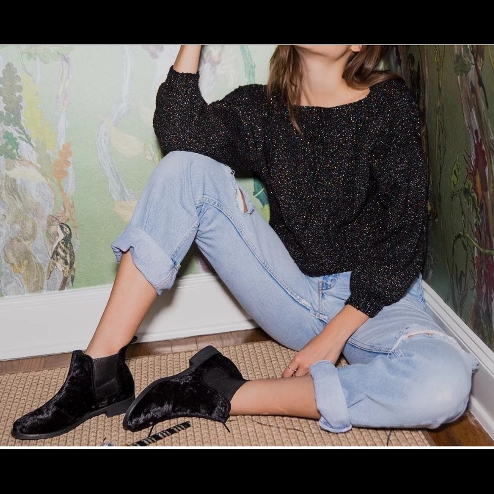 New! Toms ella black velvet ankle boots size 6.5